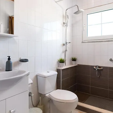 House Of Paradise In Front Of The Golf Court-sea Dom wakacyjny