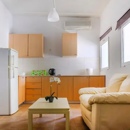 Dom wakacyjny House Of Paradise In Front Of The Golf Court-sea *