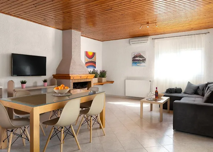 House Of Paradise In Front Of The Golf Court-sea * אפאנטו