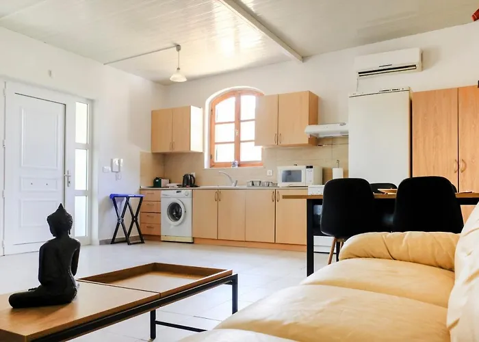 Hébergement de vacances House Of Paradise In Front Of The Golf Court-sea *